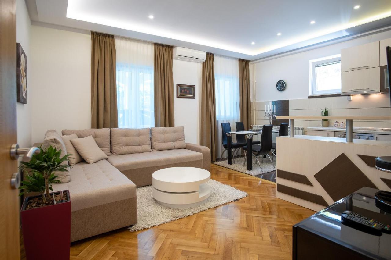 City Apartments Требине Екстериор снимка